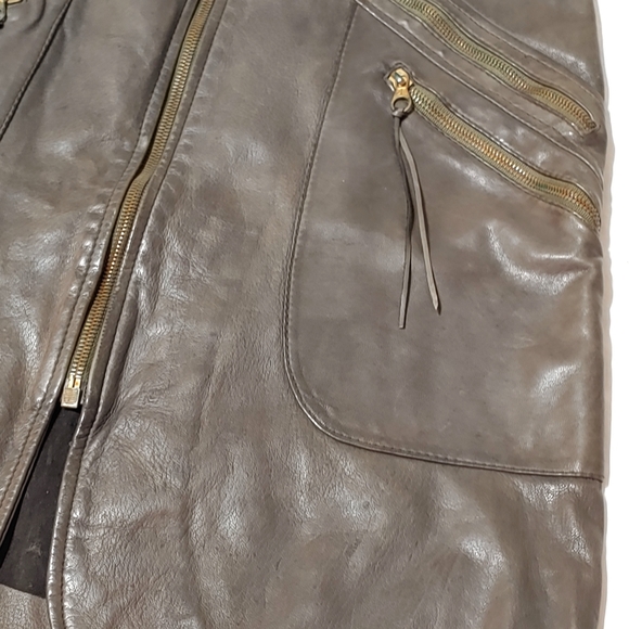 Women's Custom Designed Dark Green Leather Pencil Skirt - Picture 4 of 10